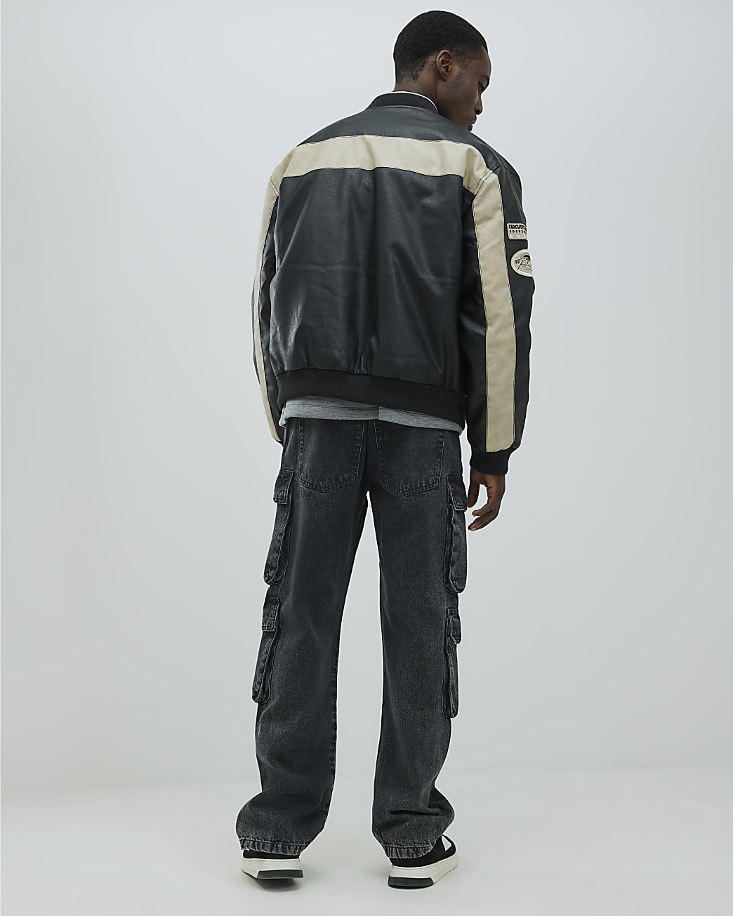 Black Loose Fit Cargo Jeans