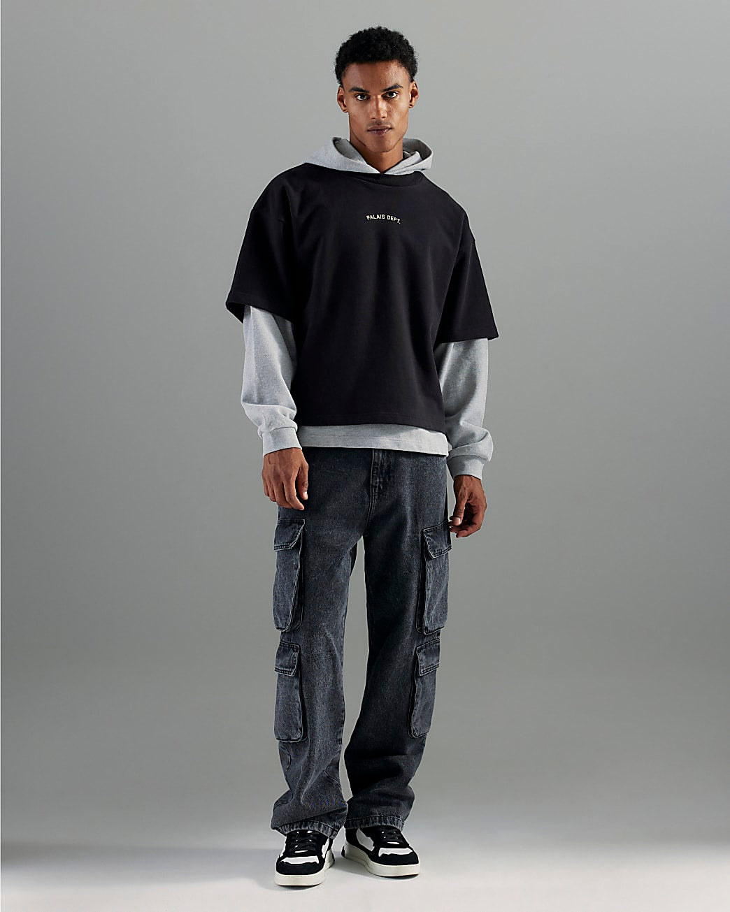 Black Loose Fit Cargo Jeans